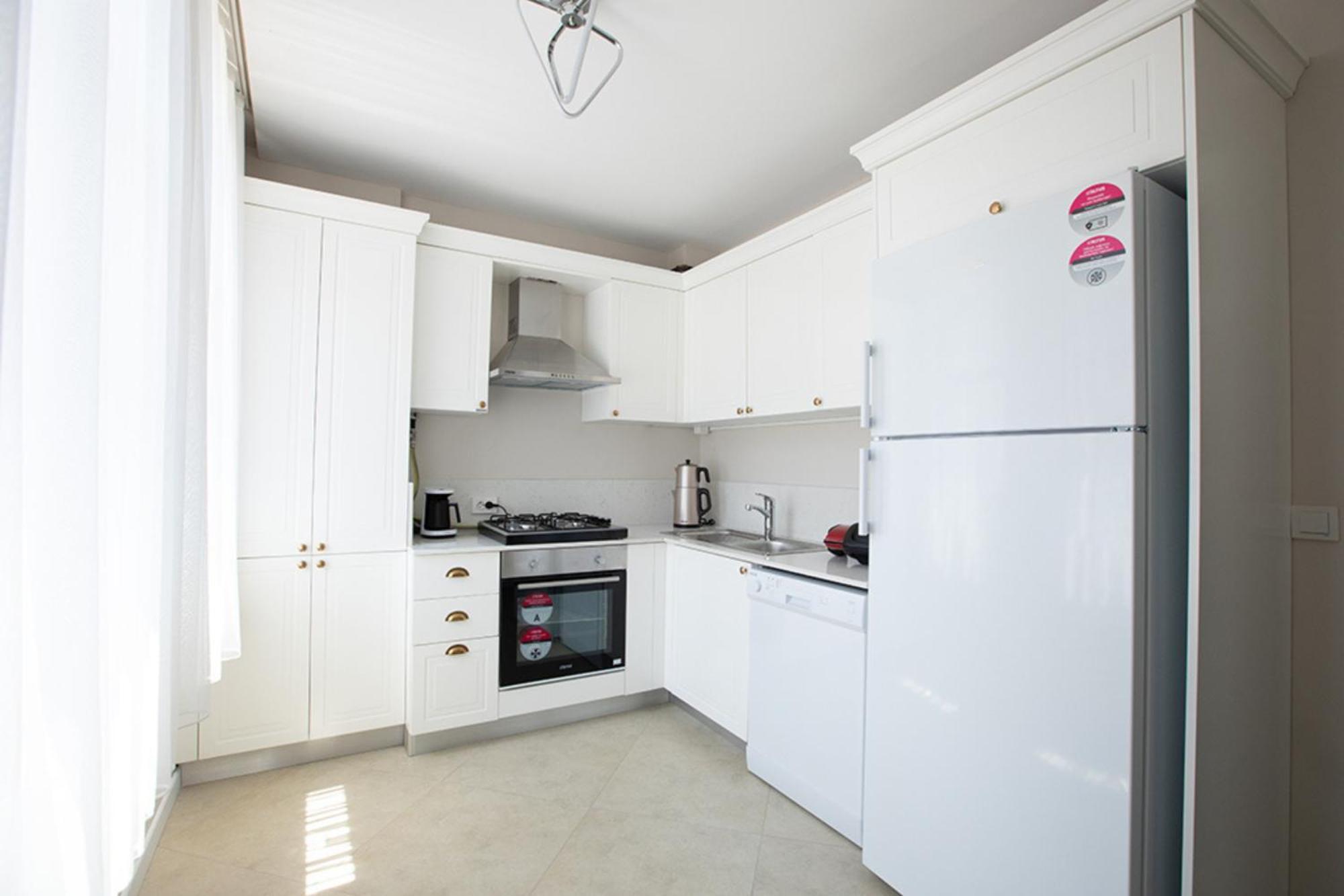فندق ميلينيوم إسطنبول غولدن هورن اسطنبول المظهر الخارجي الصورة A modern kitchen